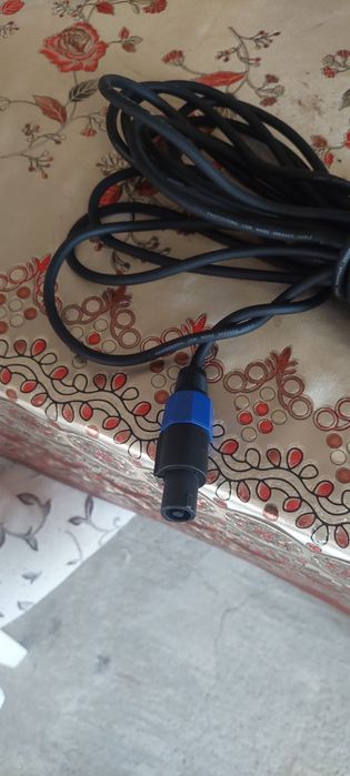 Vand 1 cablu profesional