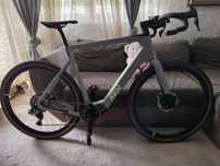 Bicicleta electrica gravel shimano ep8