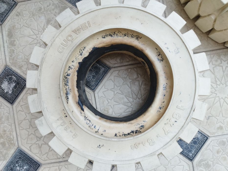 Kara balon 18×7-8 oq rangda