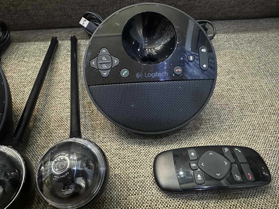 Camere videoconferinte logitech bcc950