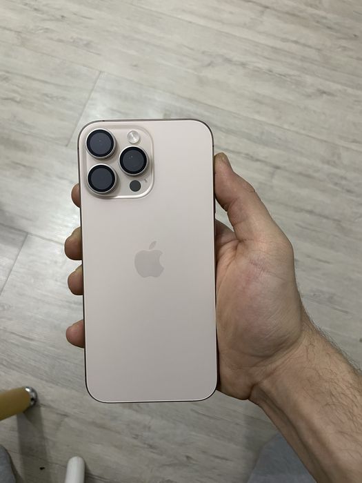 iPhone 16 Pro Max Gold 512 GB