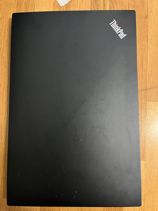 Laptop Lenovo E15 15.6” inch, procesor i5-10210U Full HD