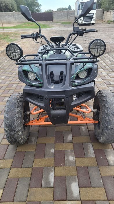 Продам квадроцикл 200 кб