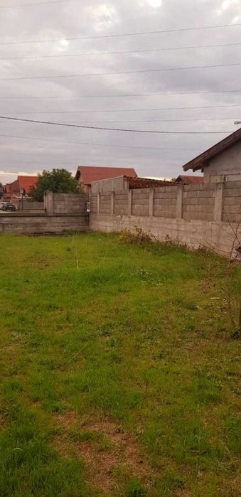 De vânzare casă la roșu în Oradea