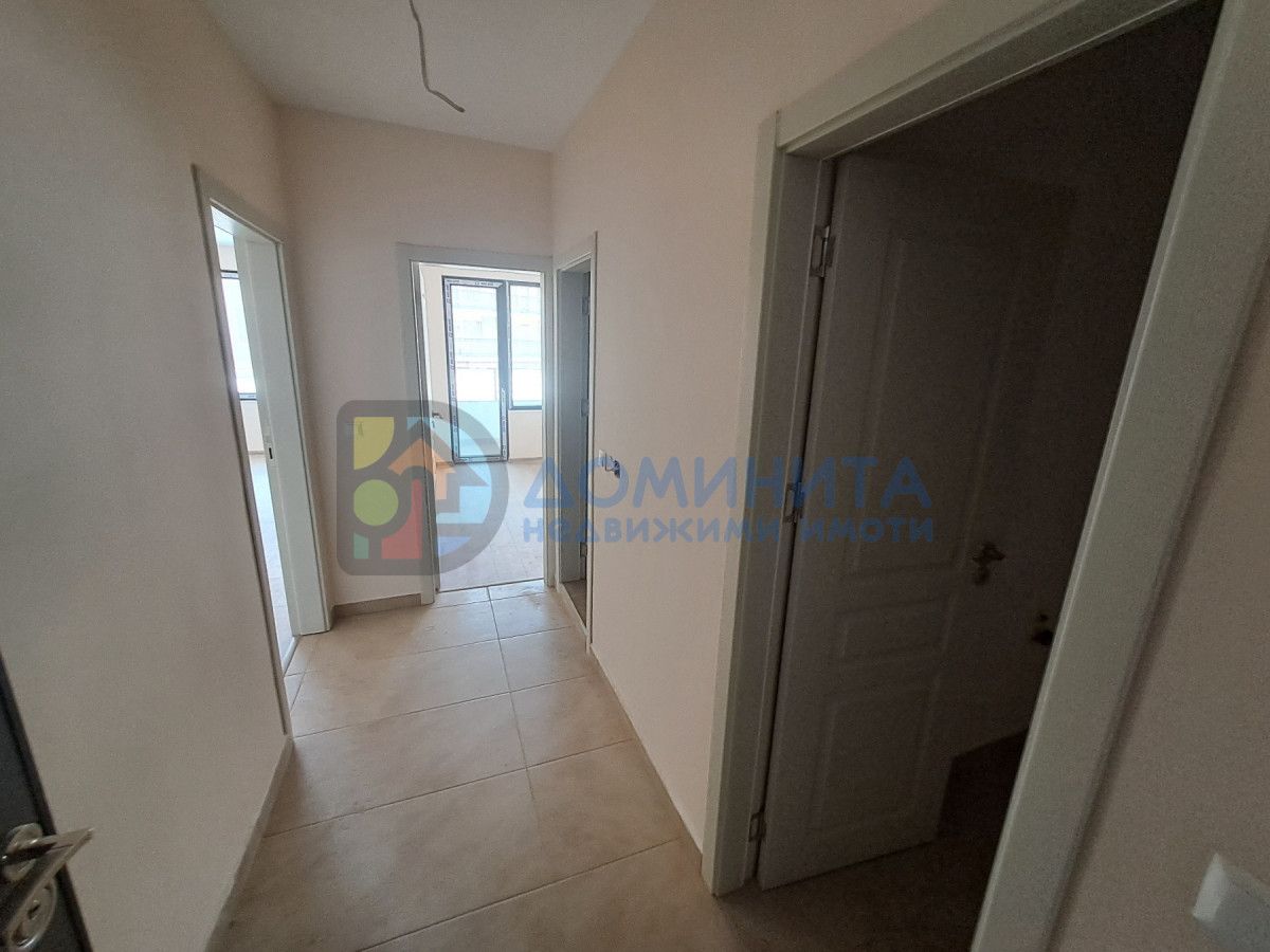 Продава се Двустаен апартамент в Царево - 69 кв.м за 1334 €/кв.м - Снимка #16