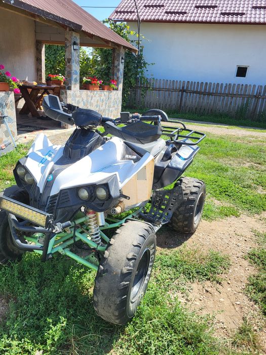 Vând atv kxd 250cc