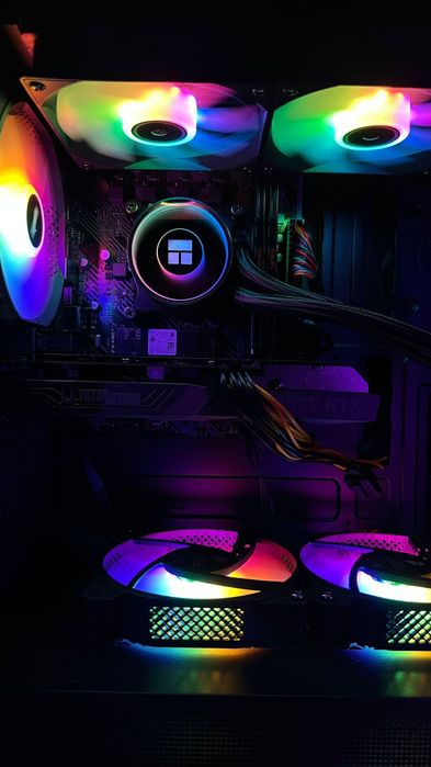 Vand PC Gaming i5 12400F | RTX 3060 12gb | 32gb DDR5 | 1TB SSD | NOU