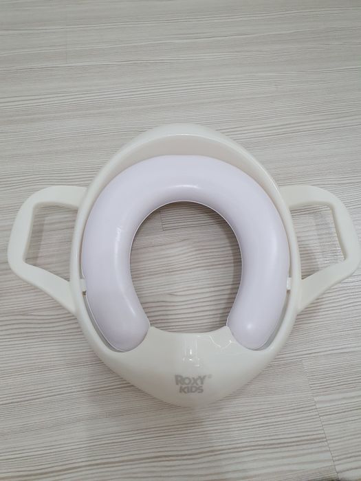 Продам абсолютно новое детское сидение roxy kids на унитаз