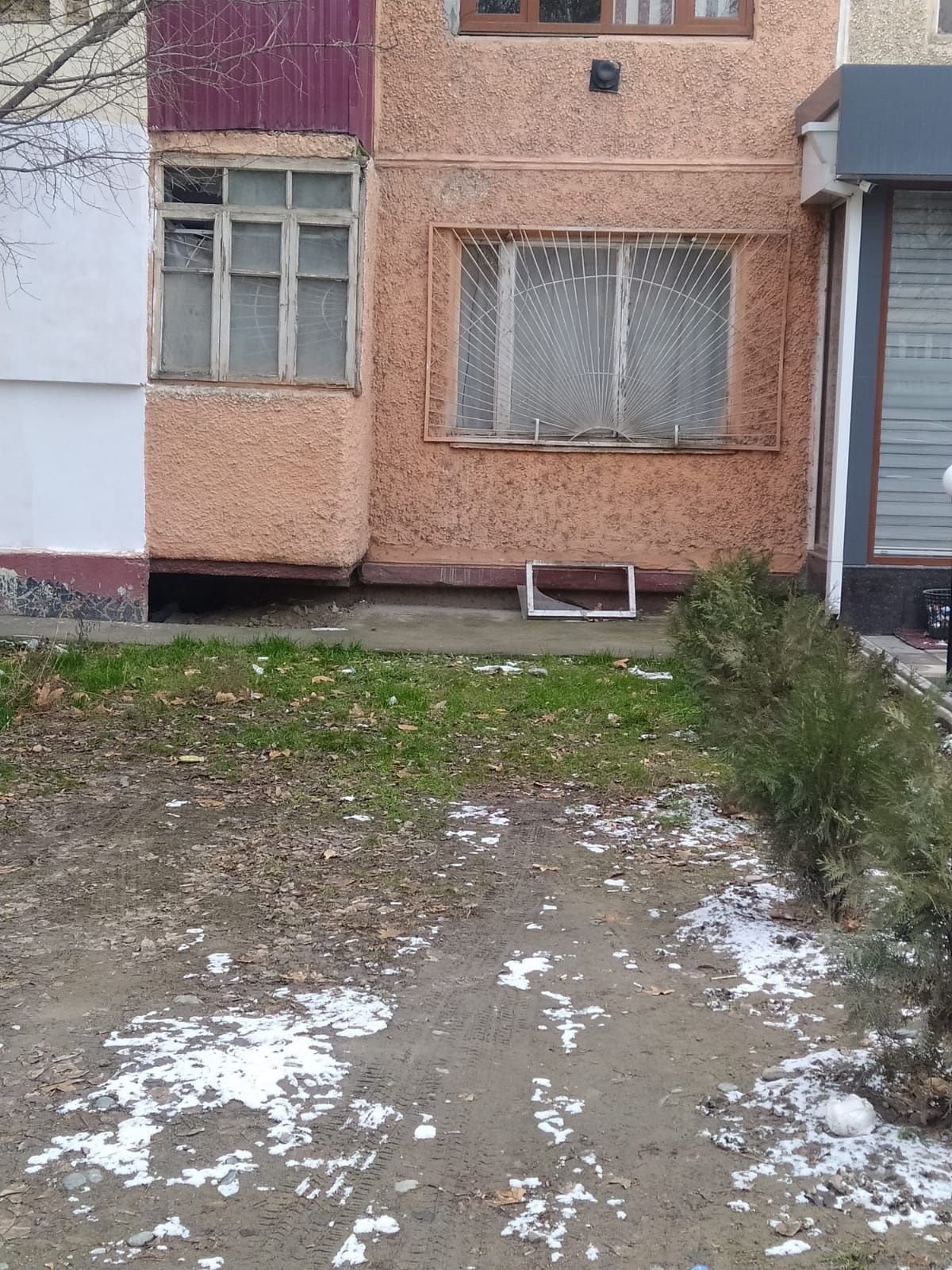 ПРОДАЕТСЯ 2-х комнатная квартира под Бизнес
