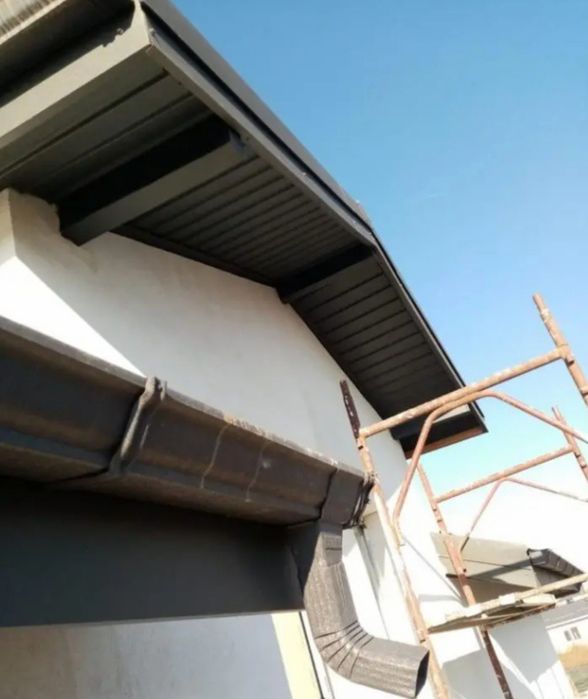 Reparatii Acoperiș Montaj Țiglă metalică