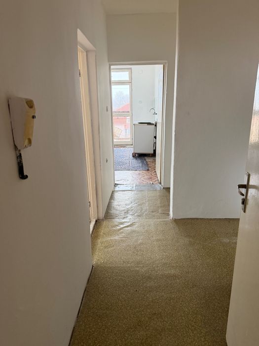 Продавам апартамент