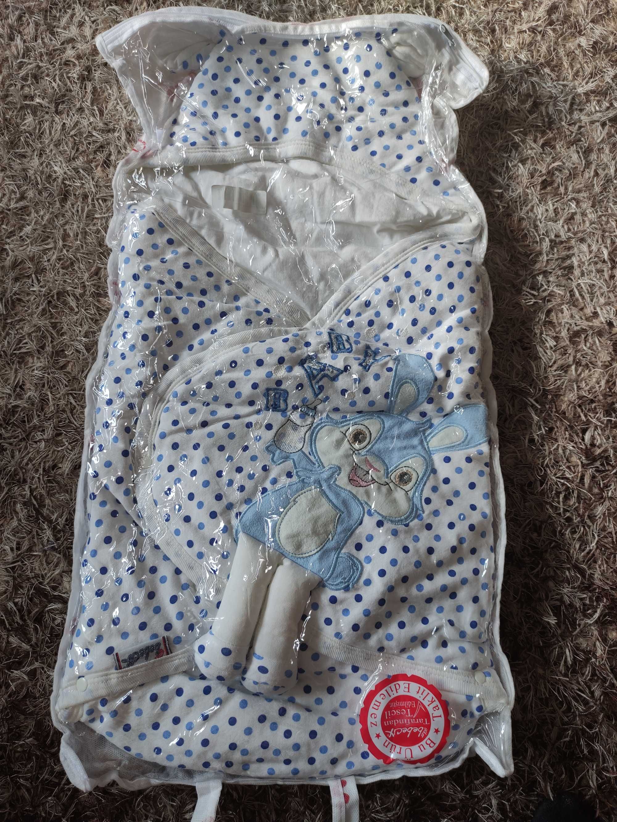 Одеяло на сини точки и зайче за бебе