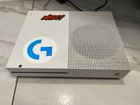 Xbox one S 1tb бартер за по нова конзола