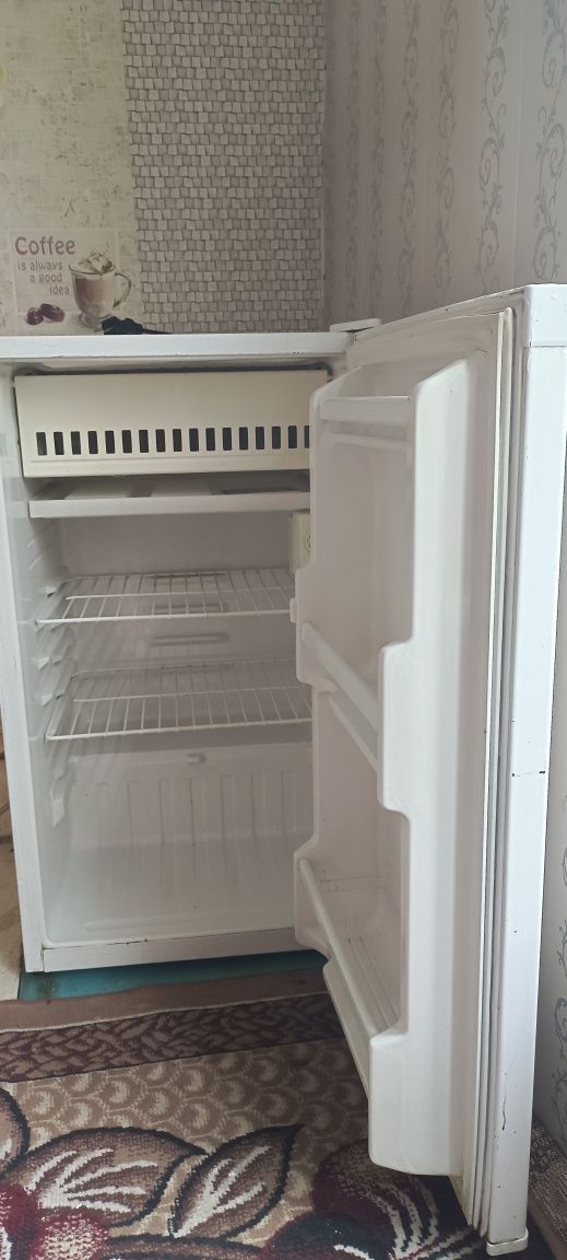 Срочна сотилади холодильник