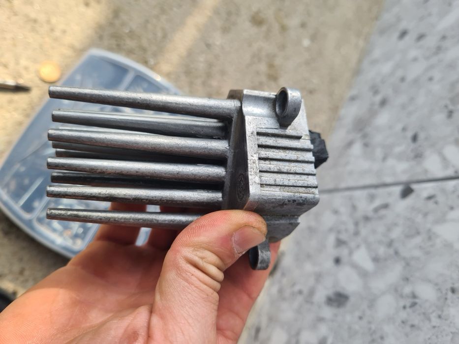 Таралеж/Реостат за BMW e46