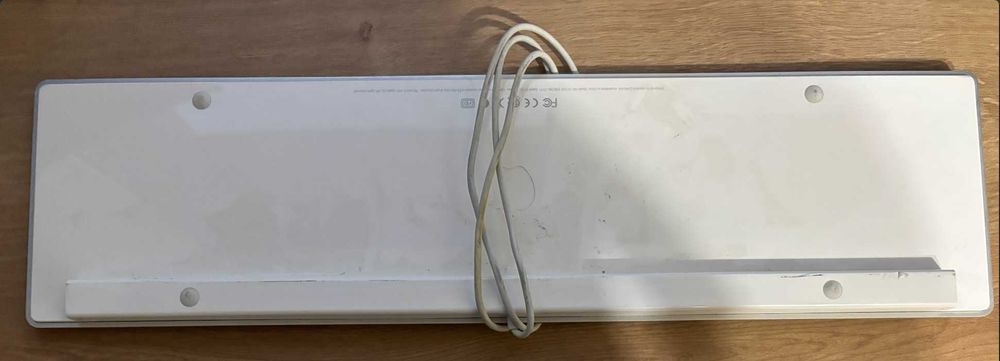 Tastatură Apple originală cu fir (USB)