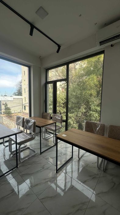 Gafur G'ulom metro ofis xona ijaraga beriladi