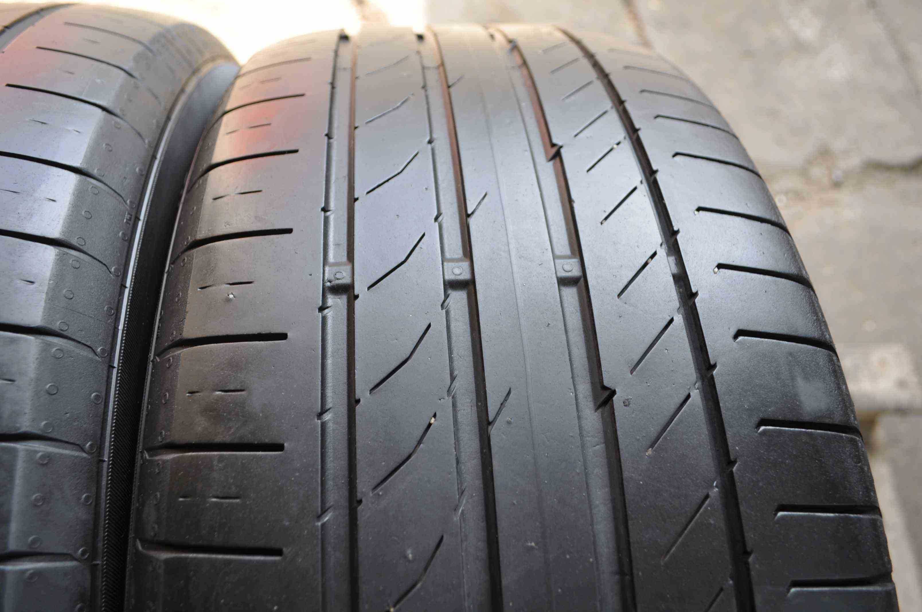 SET 2 Anvelope Vara 235/50 R17 CONTINENTAL ContiSportContact 5 96W