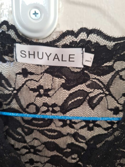 Дантелена рокля / нова /