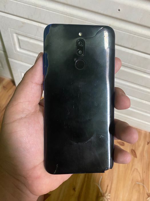 Смартфон Redmi 8 3/32, 4G, android для такси идеально