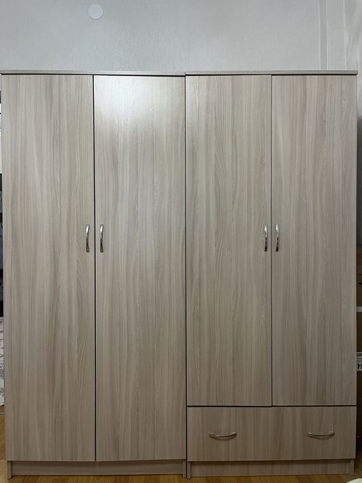 Продается шкаф в хорошем состоянии