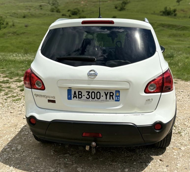 Nissan Qashqai+2 2.0 dci 4 × 4