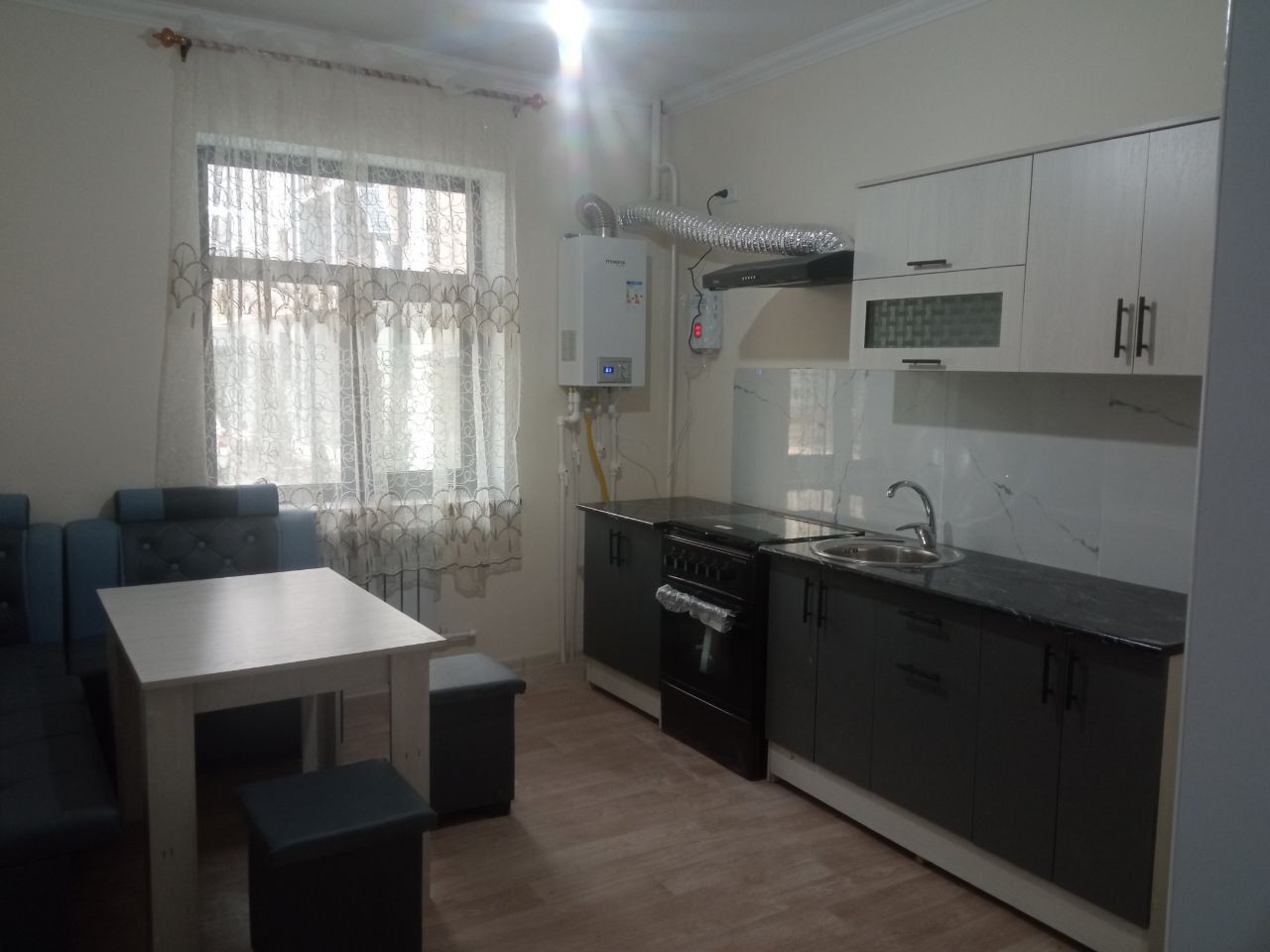 Farg'ona shaxar xokimiyati 2 xona ijaraga