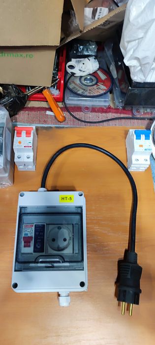 Tablou de exterior cu priza Wifi si protectie RCBO gen Plug&Play