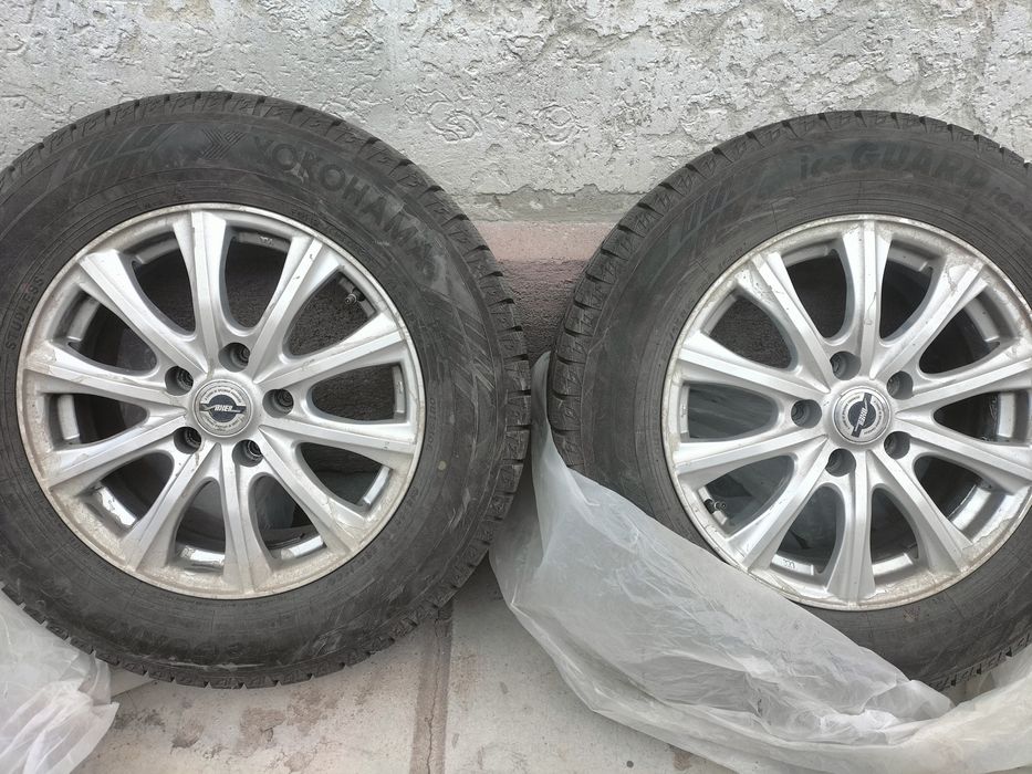 Шины и диски стояли на Хонда СРВ