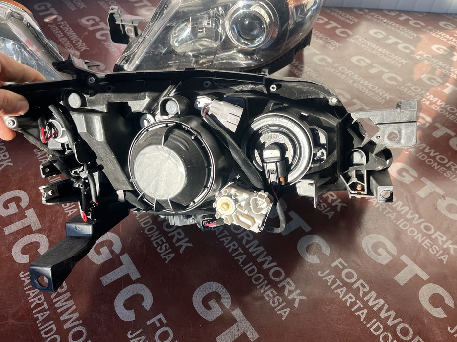 Фар Subaru Impreza 3 ляв и десен