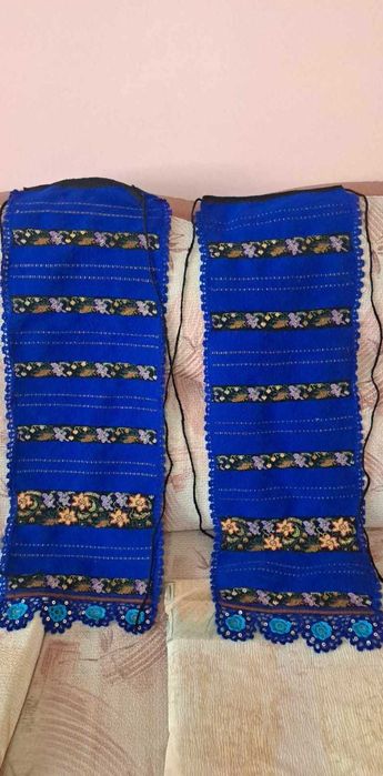 Vând Costum Popular