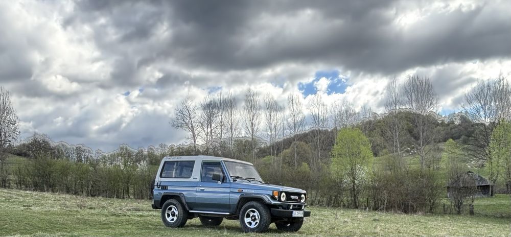 Toyota land cruiser lj73  an 1988