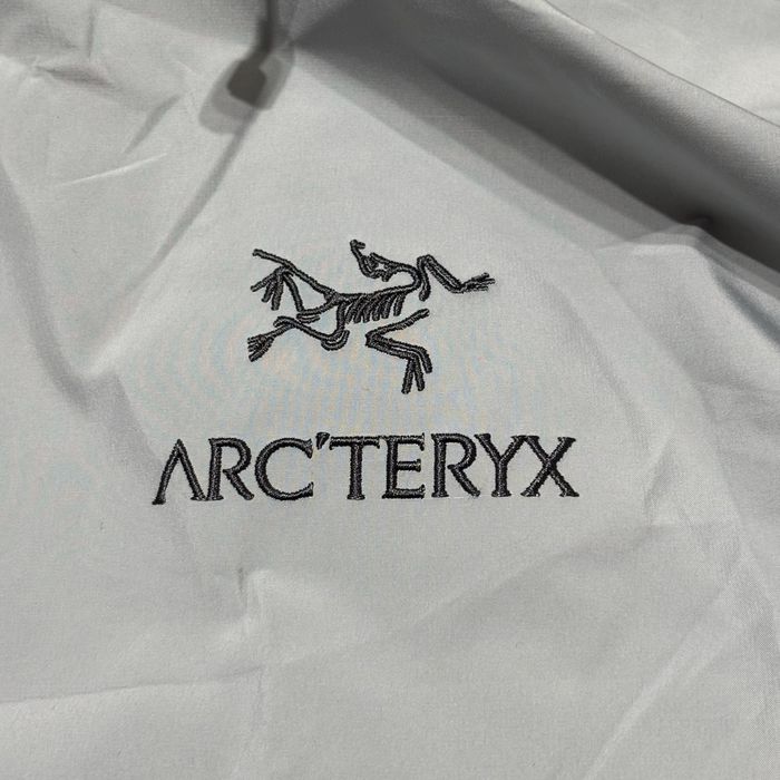 Windbreaker Arcteryx Gri