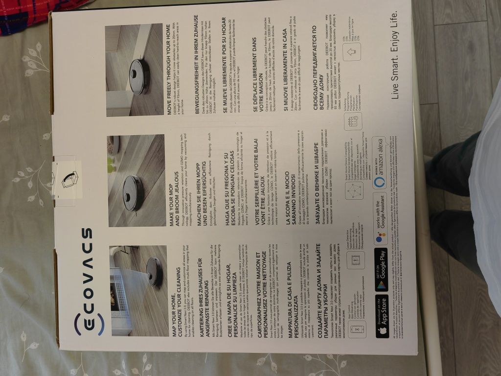 Robot de aspirare si curatare nou