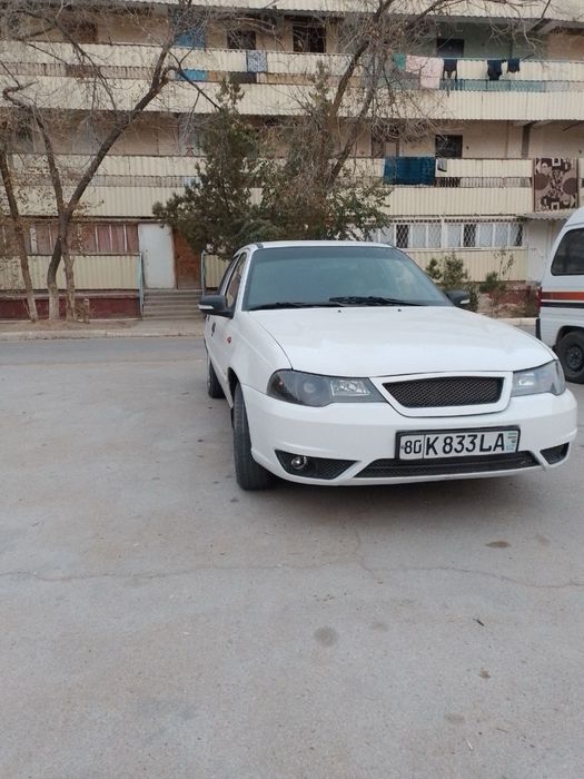 nexia 2 yaxshi xolatda