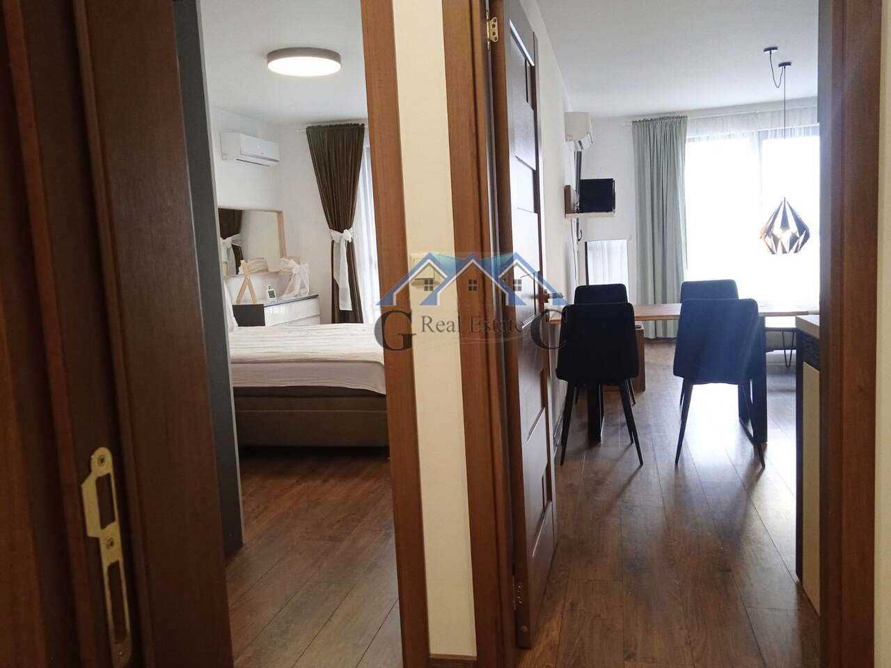 Продава се Двустаен апартамент в Варна, Бриз - 89 кв.м за 2248 €/кв.м - Снимка #3