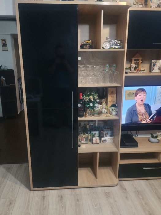 Vând mobila sufragerie