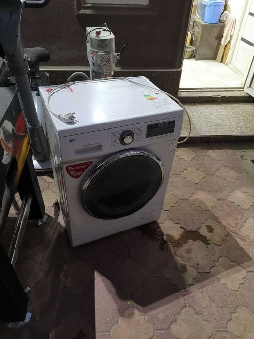 стиральная машина LG в отличном состоянии