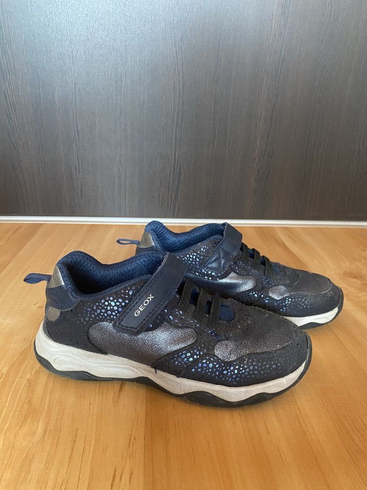 Обувки Geox Nike 34 номер