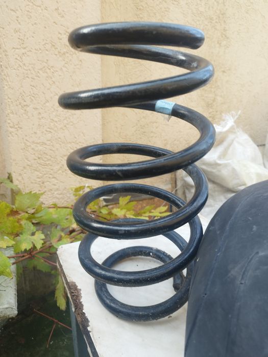 Пружини за х5 е53 задни