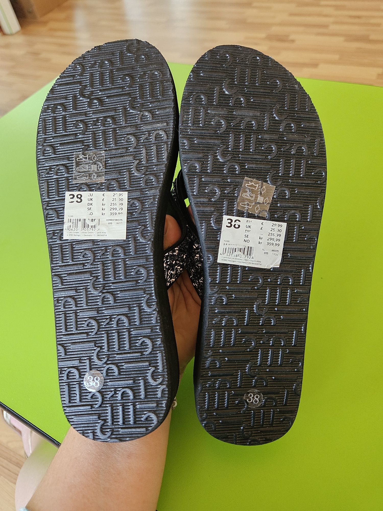 Slapi Esprit noi