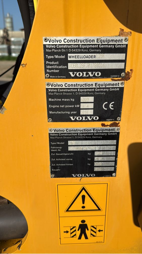 Incarcator frontal vola VOLVO L28F 2016 anvelope pline TVA