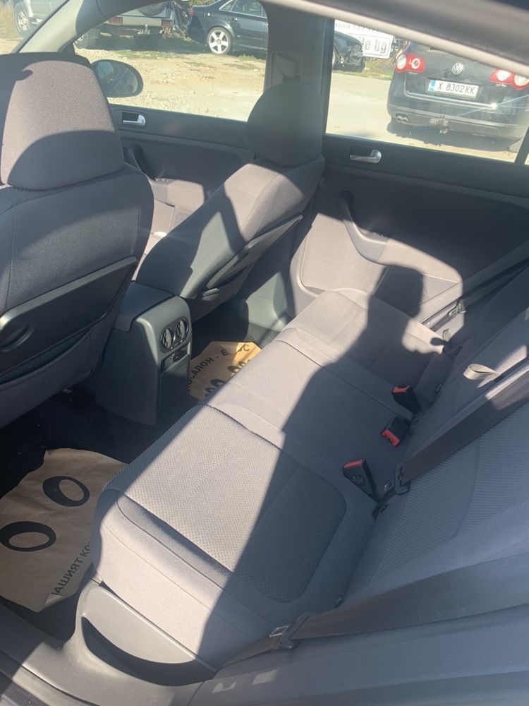 Golf 5 + Plus 1,9 BLS НА ЧАСТИ