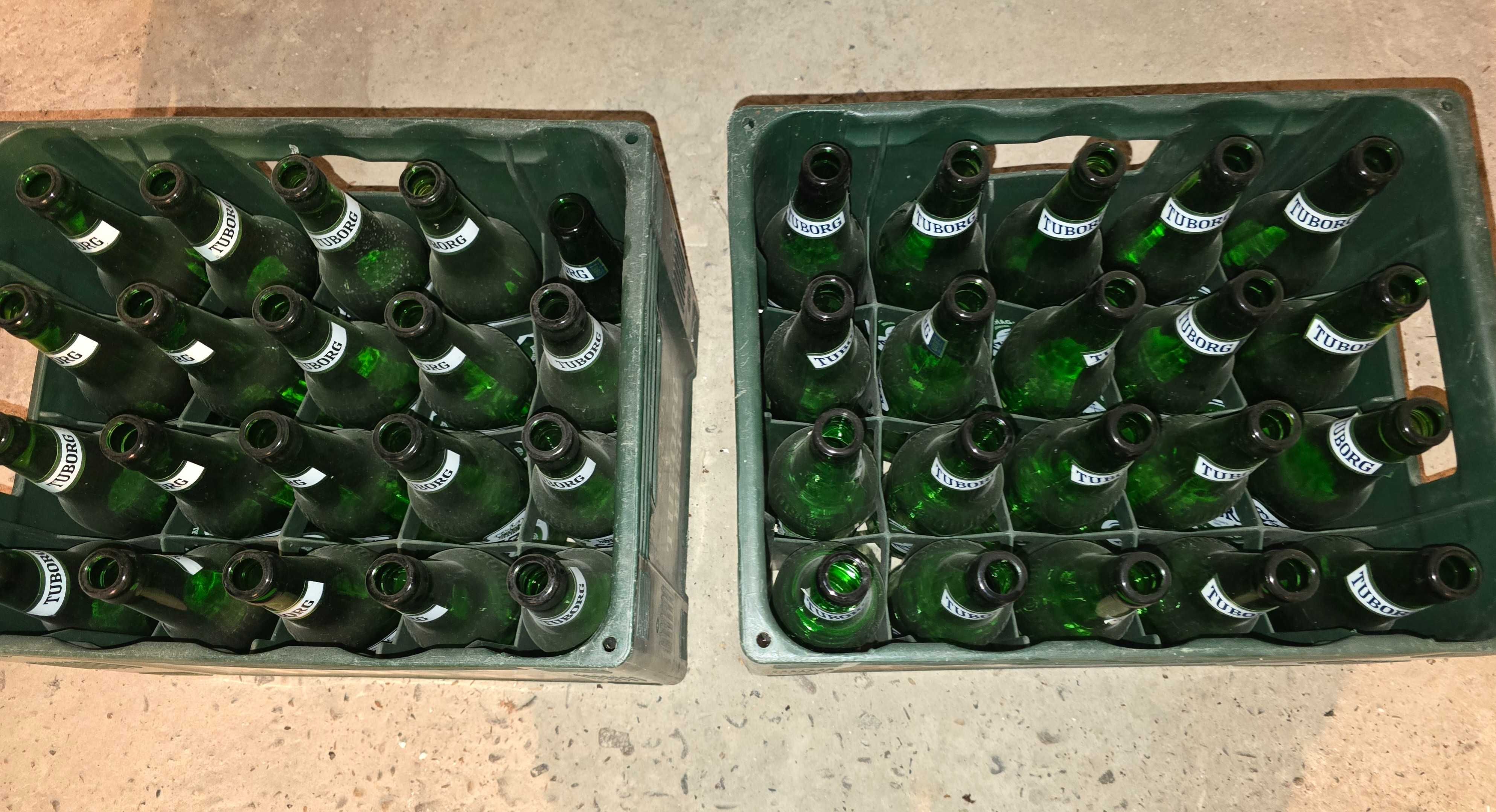 Navete de bere Tuborg cu sticle integral