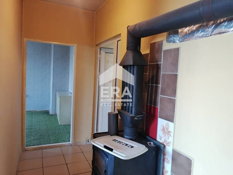 Дава се под наем Тристаен апартамент в Варна, Кайсиева градина - 96 кв.м за 375 € - Снимка #8