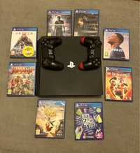 PlayStation PS4 Pro cu 2 controllere si 8 jocuri