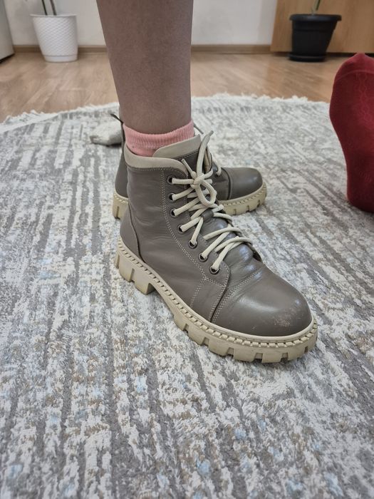 Зимняя куртка и сапоги