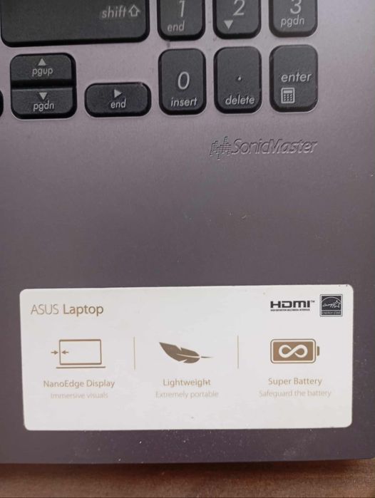Vând laptop Asus