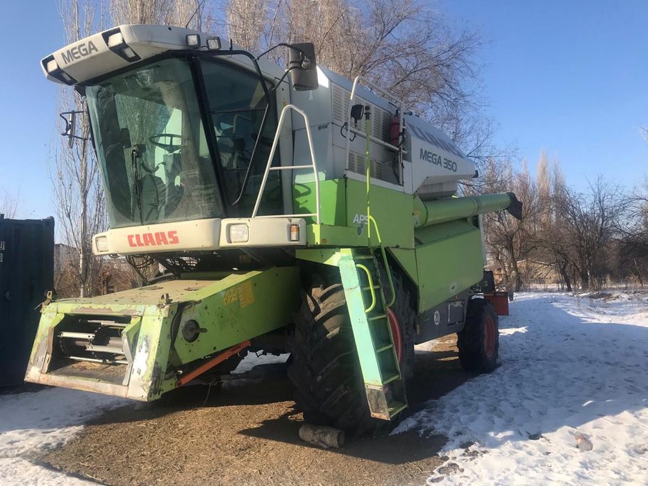 Комбайн Claas Mega