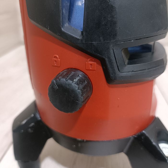 Laser vertical orizontal cruce Hilti PM 4M